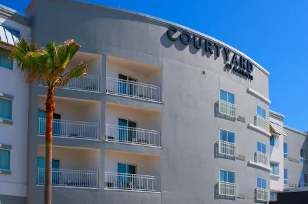 Courtyard Galveston Island