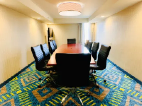 Heritage Inn & Suites St Louis Fenton, Trademark by Wyndham Hotels in Fenton