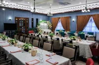 Primus Hotel and Resort Hotels in Naga City