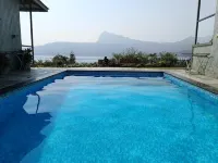 Jumbo Paradise فنادق في Shindgaon
