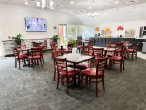 Econo Lodge Wausau - Rothschild