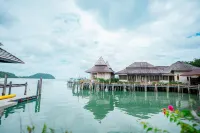 Salakphet Resort Hotels near Ko Wai