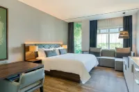 Element Amsterdam Hotels in Amsterdam