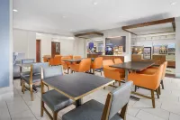 Holiday Inn Express ROCHESTER NE - IRONDEQUOIT by IHG - Wifi
