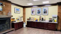 Days Inn by Wyndham Maysville Kentucky - Breakfast