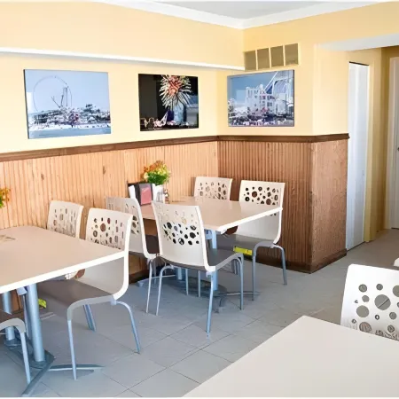 Coliseum Ocean Resort