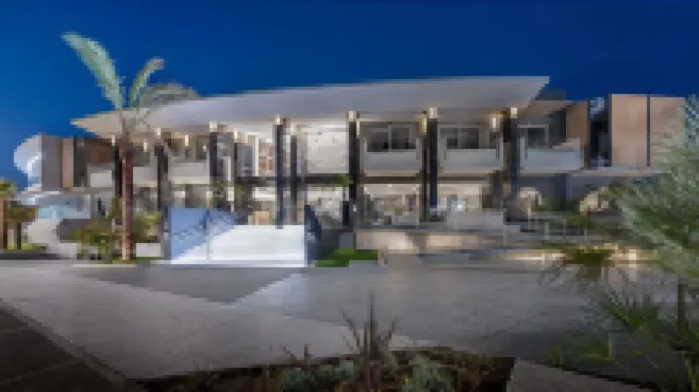 노티룩스 레팀노 바이 메지 호텔