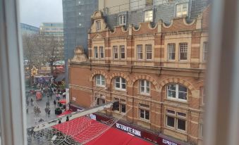 Leicester Square 4th Floor Studio