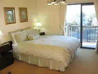 Bathurst Heights Bed & Breakfast - Homestays