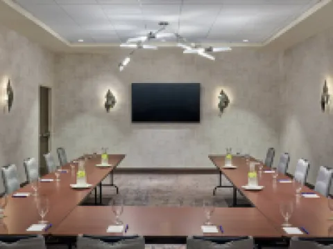 Delta Hotels Ashland Downtown Hotels in Boyd County