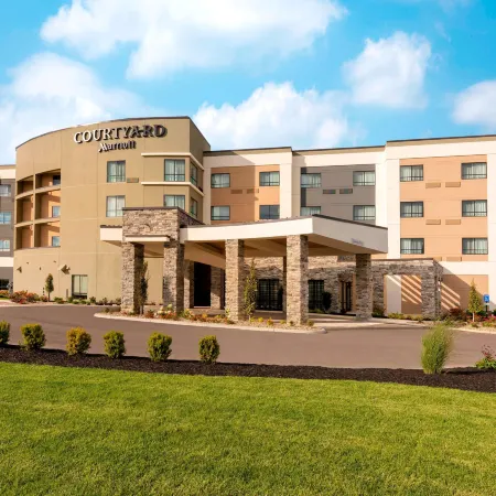 Courtyard Cleveland Elyria