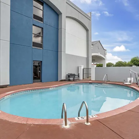 Comfort Inn Opelika - Auburn