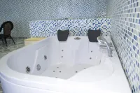 Bokhtariyon Hotel - 2 Sao