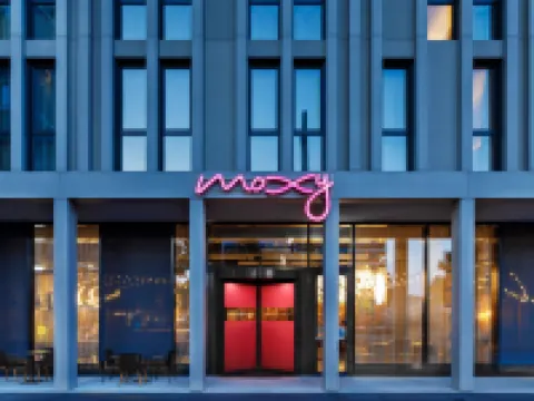 Moxy Bern Expo Hotels in Bern