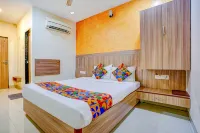 FabExpress Prakash Inn - Nr Mumbai International Airport Hotels near Air Mauritius