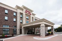 Hampton Inn & Suites Detroit/Allen Park