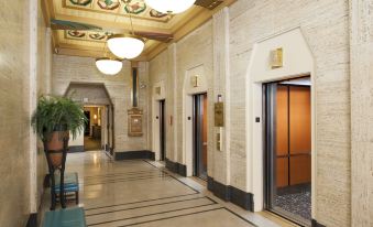 Hampton Inn Indianapolis Dwtn Across from Circle Centre