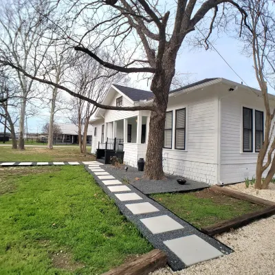 Charming Three Bedroom Home In Liberty Hill