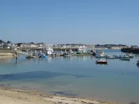 Apartment with garden in quiet and well placed residence wi-fi near beaches