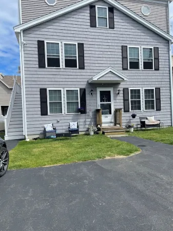 Five Bedroom Seabrook Beach Home Отели в г. Хамптон