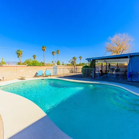 Casa de Azul ~ Fabulous Private Pool Paradise ~ Spacious and Comfy!