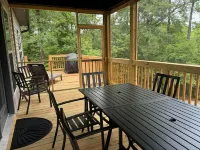 New House on Lake Martin – Peaceful Creekside-Pet Friendly-Fishing-Auburn