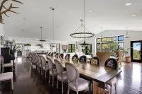 Paradise Found. The Ultimate Skaneateles Lake Retreat. Hotels in Niles