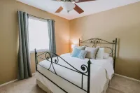 Keri Cove - close to beach & downtown Ocean Springs! Includes golf cart!!!