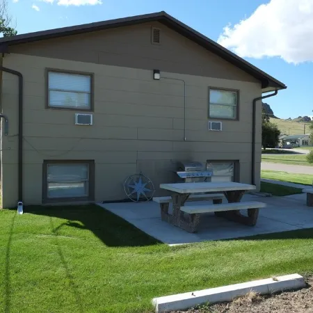 Freshly Remodeled 2 Bedroom, Full Kitchen, living Room Suite, in Cascade unit #2 Отели в г. Каскейд