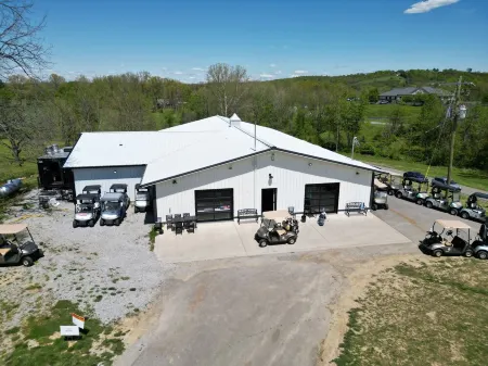 Stay & Play 18 holes of GOLF included for up to 4!