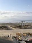 Beautiful Beachfront Condo in Wildwood Crest, NJ - with Full Kitchen!