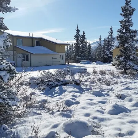 The Taiga House - inspiring mountain views at the edge of Denali National Park