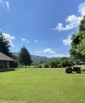 Couzin Sid’s Farmhouse in Wears Valley between Pigeon Forge and Townsend