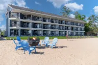 Spacious Rooms With Breathtaking Panoramic Views Of The Beach (309)
