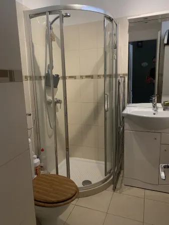 Studio Avec Terrasse Plein Centre Ville Face à la Mer, à 50 Mètres de la Plage