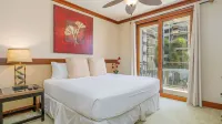 Aloha! Come enjoy paradise in our tranquil & relaxing beach villa.
