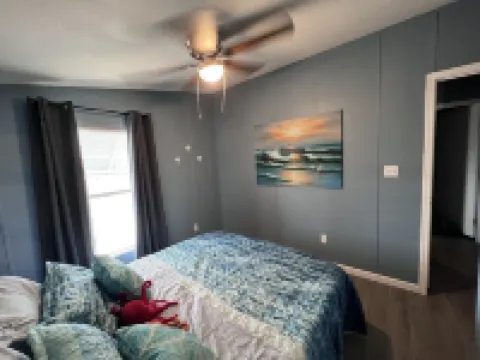 The Deep Water Access to Semi private beach and launch Hotels in Mohave Valley