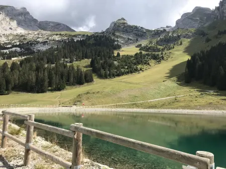 Cosy 4/6-person apartment at the foot of the slopes in Manigod ( l'étale Отели в г. Manigod