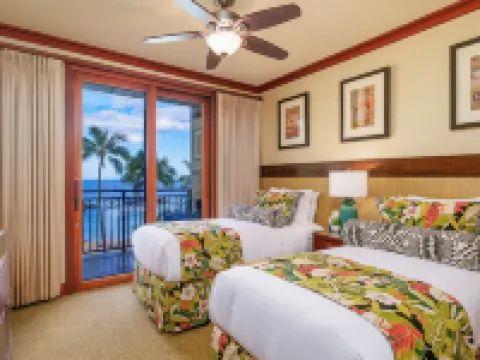 Updated 2025 - 2 Bedroom Oceanfront Villa w/Amazing Views and Luxury Amenities!! カポレイのホテル