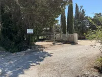 La Maison d'Alfred the charm of an old farmhouse at the foot of the luberon Hotel a Cavaillon
