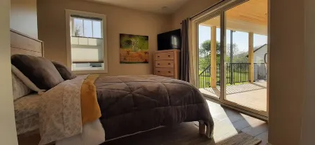 Getaway and relax!  Enjoy the James River with mountain views!