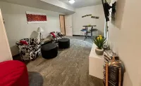 IDEAL Location in Saugatuck - 2 minutes to Downtown & Blue Star Trail @ Frt Door