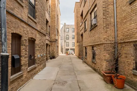 Elegant|Brand New Remodeled|1BR|Next to Beach Отели рядом с достопримечательностью «The Mexican Shop»