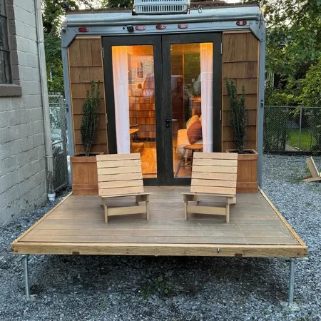 "City Hideaway: Off-Grid Luxe"