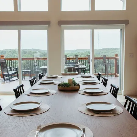 New! Luxury Lakeview Cabin: Lazy River, Theater, Game Rm, Sleeps 20+, Hot Tub