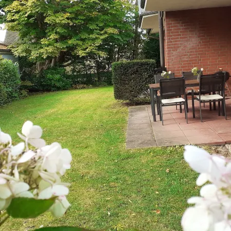 Top central, quiet apartment with garden: only 280m to the beach + preferred location!