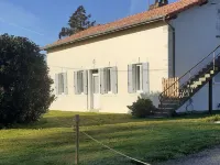 Gîte "les Volets Bleus" : Calme et Grands Espaces au Coeur du Pignada Landais