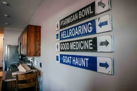 Big Mountain Bungalow - Downtown Whitefish