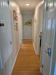 Da Bay House is Close to the Beach and Downtown