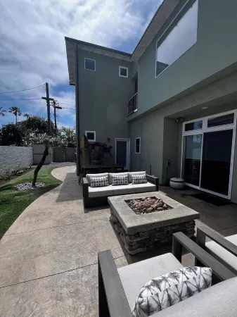 Walk to the Beach, Walk to Restaurants, Pubs and Music Отели рядом с достопримечательностью «City of Oceanside»